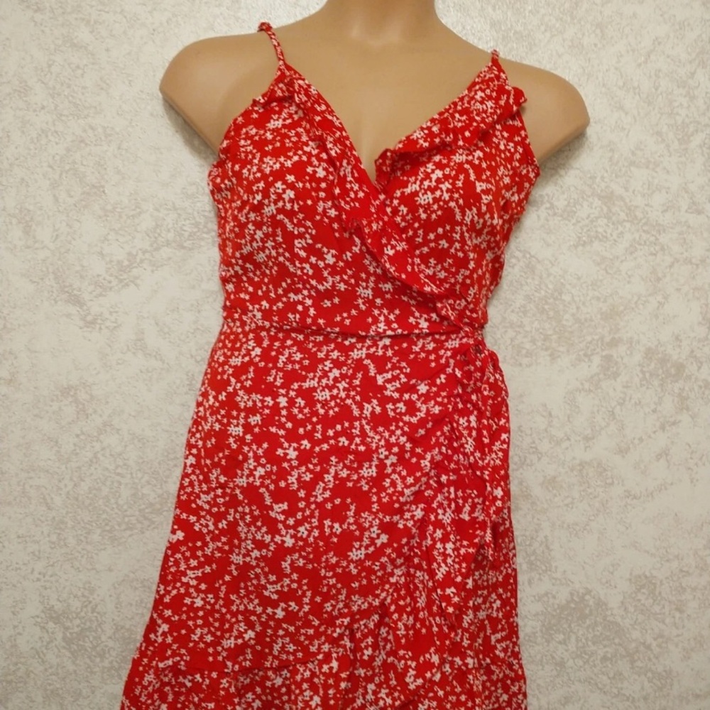 SHEIN Coral Red and White Floral Wrap Sun Dress
